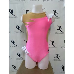 Amelia rosa con volante bajo pedido